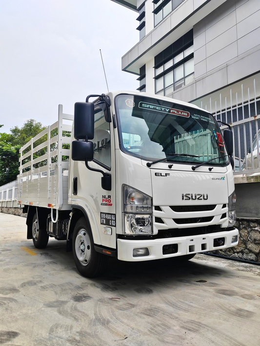 2025 ISUZU NLR Pro 10ft Wooden Cargo
