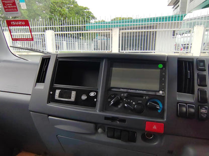 2026 ISUZU NMR125 14.5ft Refrigerated Box Van Stainless Steel Box with Movable Partition by EZadlori MY