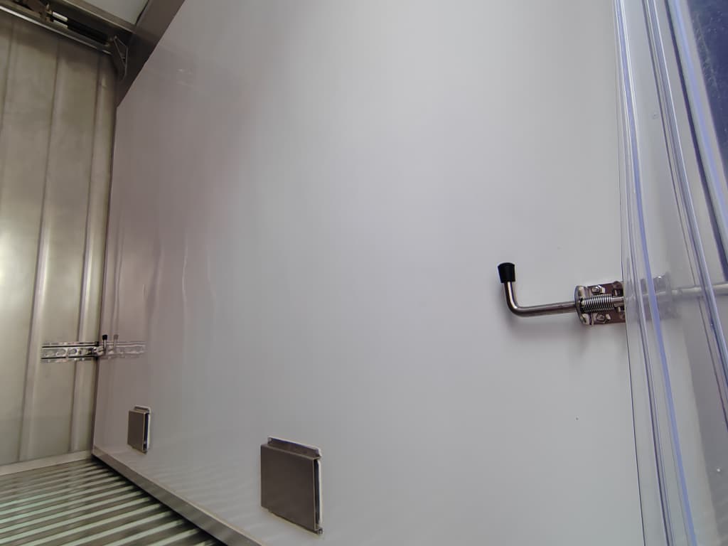 2026 ISUZU NPR155 17ft Refrigerated Box Dual Temperature | EZadLori