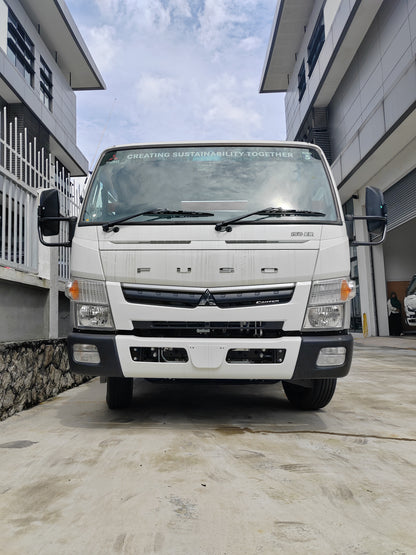 2026 Mitsubishi FUSO 14.5ft Wooden Cargo Steel Railings by EZadlori MY