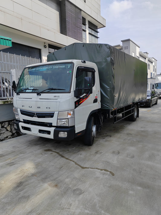 2026 Mitsubishi FUSO 17ft Wooden Cargo Steel Railings with Canvas | EZadlori MY