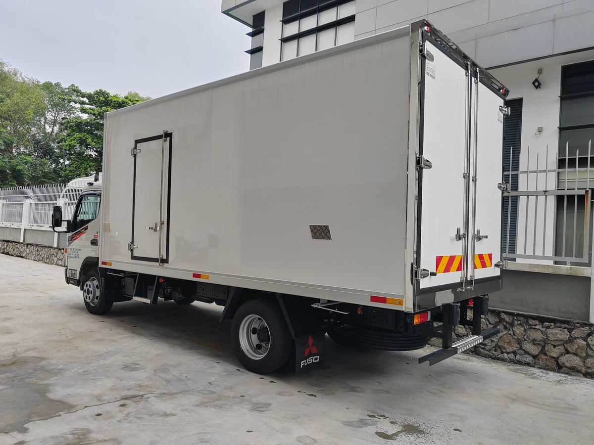 2026 Mitsubishi FUSO AMT 17ft Refrigerator Box Standard Build Import System by EZadlori MY