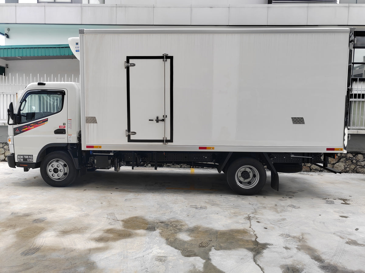 2026 Mitsubishi FUSO AMT 17ft Refrigerator Box Standard Build Import System by EZadlori MY