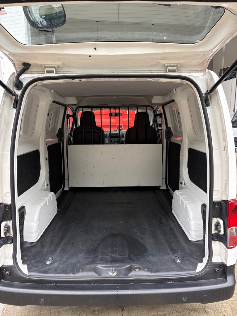 2022 NISSAN NV200 1.6L PANEL VAN