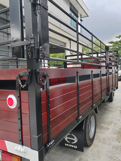 2026 HINO XZC730R 18ft Wooden Cargo Steel Railings Mild Steel Floorboard