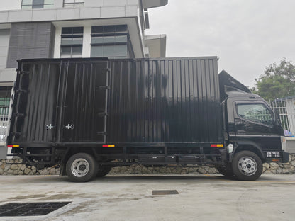 2025 Mitsubishi FUSO 19ft Corrugated / Container Box Bonded Black Painted