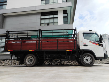 2025 Mitsubishi FUSO 14.5ft Wooden Cargo Steel Railings