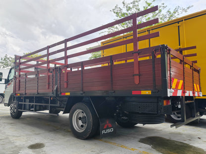 2025 Mitsubishi FUSO 17ft Wooden Cargo