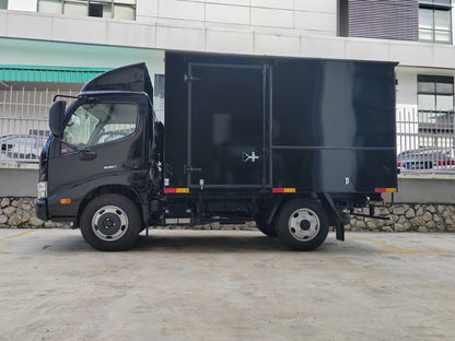 2025 HINO XZU600R 10ft Aluminium Box