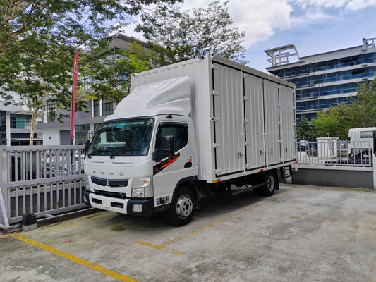 2025 Mitsubishi FUSO 17ft Corrugated Box Bonded All-doors