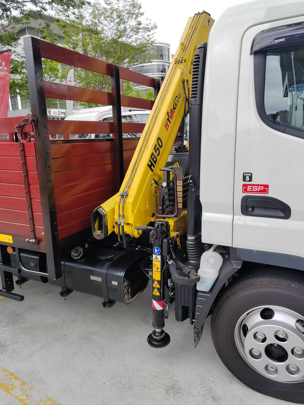 2026 FUSO 150KR 21ft Wooden Cargo with Crane by EZadlori MY
