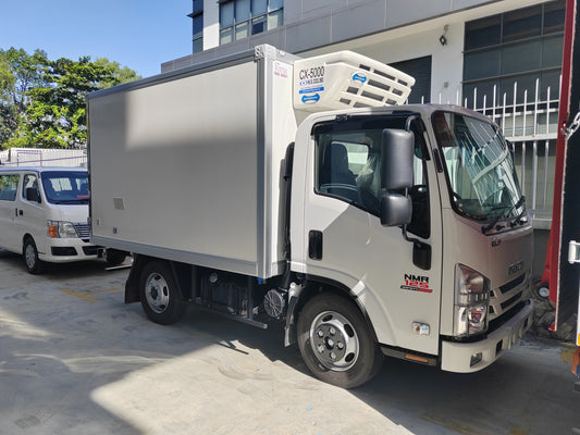 2025 ISUZU NMR125 10ft Refrigerator Box