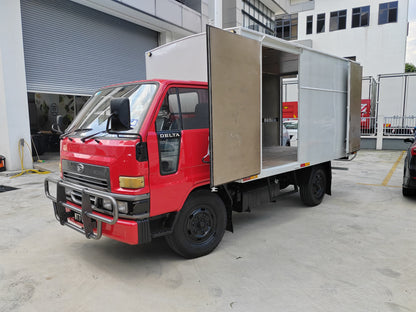 2010 Daihatsu Delta V58R-HS Aluminium Box