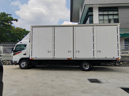 2026 Mitsubishi FUSO 21ft Aluminium Box Bonded | EZadlori.my