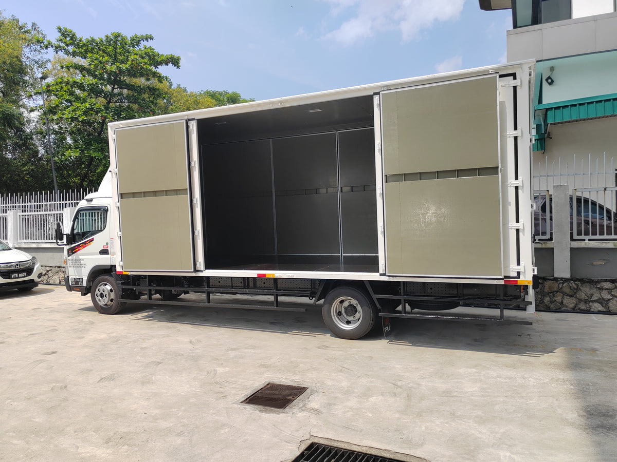 2026 Mitsubishi FUSO 21ft Aluminium Box Bonded | EZadlori.my