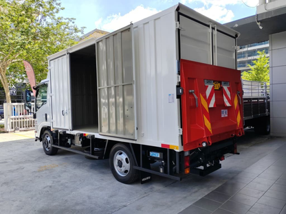 Isuzu NLR Pro 14.5ft Box Lorry with 1 ton Tail Lift by EZadlori MY