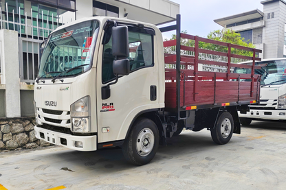 2025 ISUZU NLR Pro 10ft Wooden Cargo