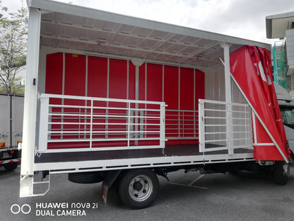 2024 Mitsubishi FUSO 21ft Curtain Sider