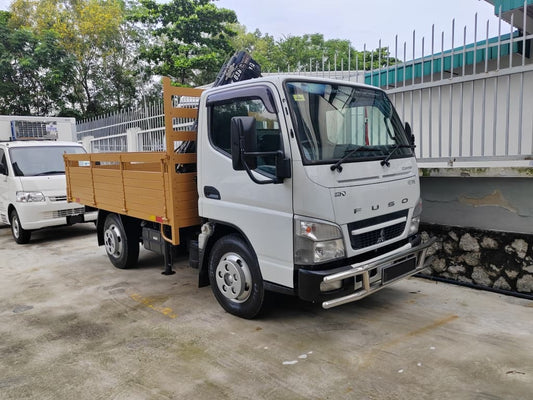 2017 MITSUBISHI FUSO FE71PB8SRDG3 Wooden Body 10' 3" & Crane