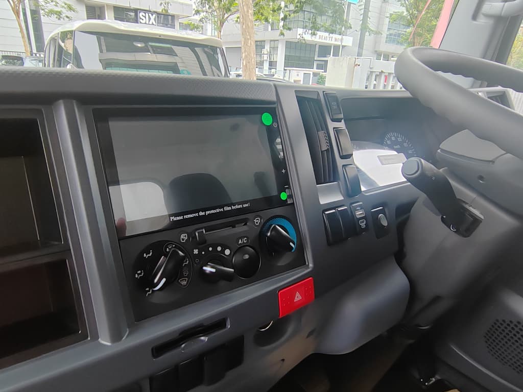 2026 ISUZU NLR PRO NLR77UEE 14.5ft Aluminium Box 4 Left Doors